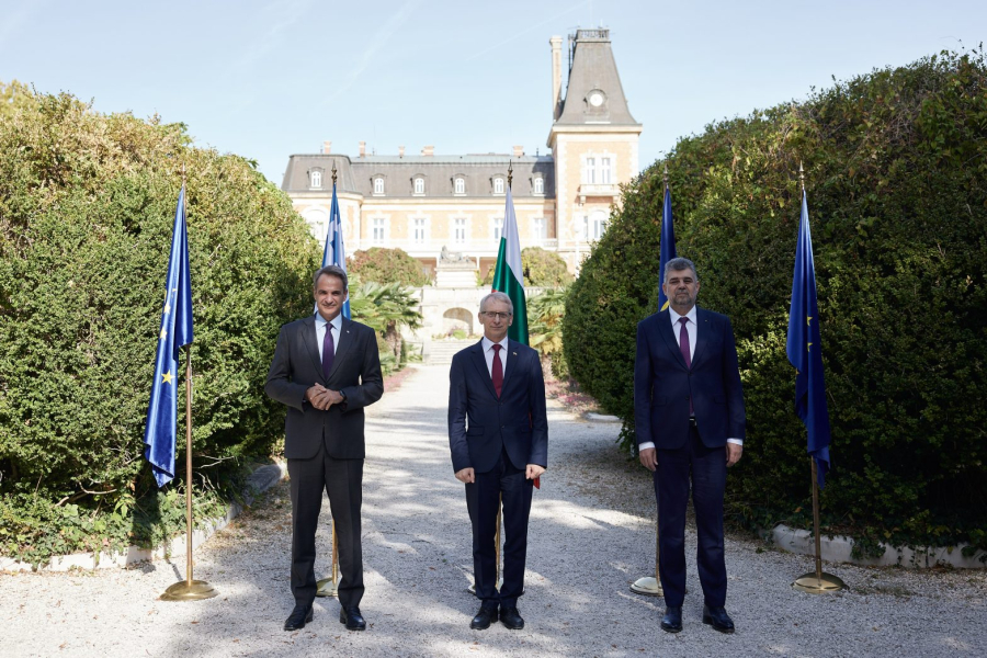 Σύνοδο Κορυφής Ελλάδας - Βουλγαρίας - Ρουμανίας: Συζητήσεις για το ενεργειακό και το μεσανατολικό ζήτημα