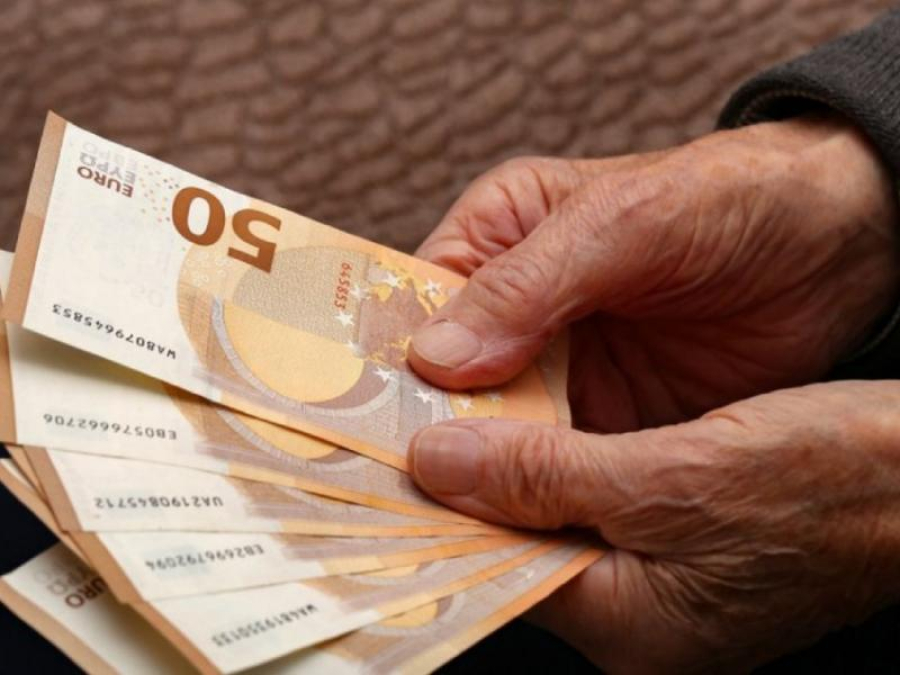 Συντάξεις Δεκεμβρίου: Πότε καταβάλλονται, oι ημερομηνίες για κάθε Ταμείο