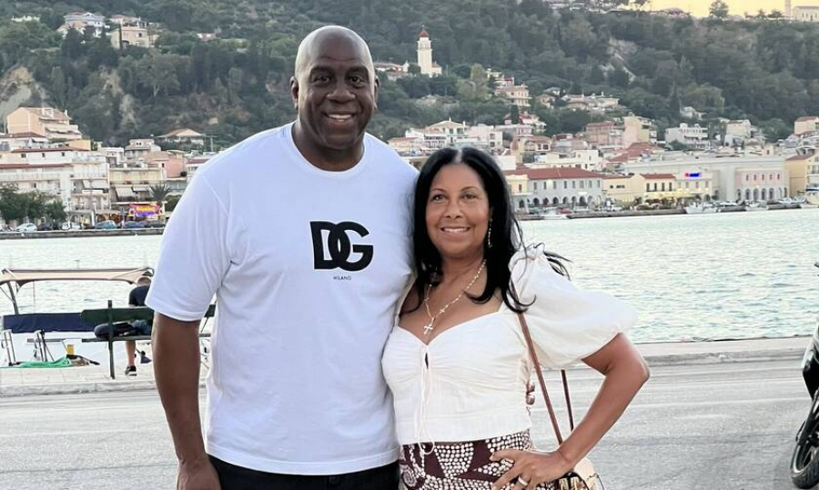 Επικοινωνία πρωθυπουργού με Μάτζικ Τζόνσον - Τον ευχαρίστησε για τα καλά του λόγια για την Ελλάδα