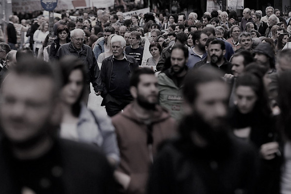 Πρόβλεψη - σοκ για μείωση του ελληνικού πληθυσμού - Τι δείχνουν τα στοιχεία της Eurostat
