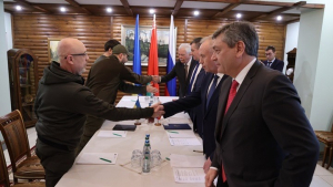 Ρωσία - Ουκρανία: Συμφωνία για ζώνες απεγκλωβισμού των αμάχων, σύντομα και τρίτος γύρος διαπραγματεύσεων