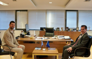 Συναντήση με τον Νόβακ Τζόκοβιτς είχε ο Θ. Πλεύρης: «Τιμή μας η επιθυμία του να μείνει στη χώρα μας»