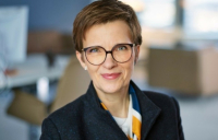 Κλαούντια Μπουχ (ΕΚΤ - SSM): Αντιμέτωπες με νέους κινδύνους οι ευρωπαϊκές τράπεζες