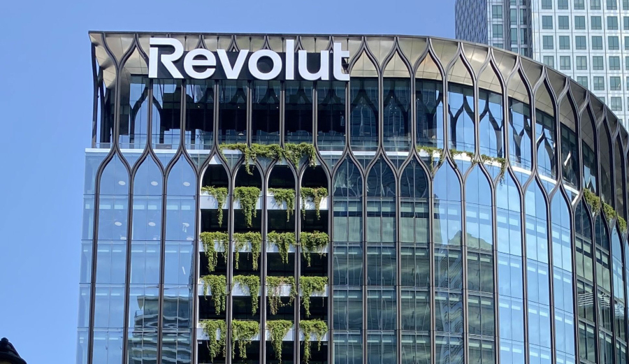 Revolut: Ένα βήμα πριν από την απόκτηση τραπεζικής άδειας στις ΗΠΑ
