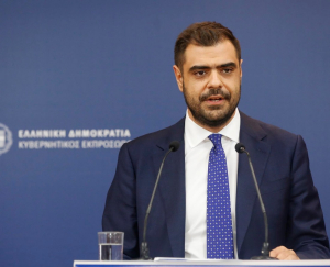 Π. Μαρινάκης: Παροχές 1,5 δισ. θα ανακοινωθούν στη ΔΕΘ - Προτεραιότητα σε μεσαία τάξη, συνταξιούχους και οικογένειες