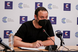 Μήνυμα Μαγιορκίνη προς ανεμβολίαστους νέους: Κινδυνεύετε από σοβαρές βλάβες στους πνεύμονες