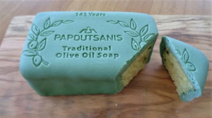 Papoutsanis: Ρόδι, σαφράν και περαιτέρω άνοιγμα στις εξαγωγές με το επαναλανσάρισμα του Karavaki