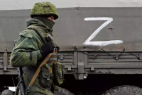 Ουκρανία: Ρωσικές δυνάμεις κατέλαβαν το Σλάβουτιτς - Νέα απαγόρευση κυκλοφορίας στο Κίεβο