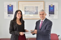 JTI: Προσφορά εξοπλισμού στην ΑΑΔΕ για την περιστολή του λαθρεμπορίου καπνικών