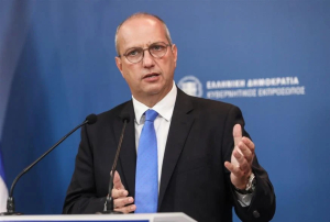 Οικονόμου: Χωρίς την απαιτούμενη μέχρι τώρα τεκμηρίωση το δημοσίευμα για τις υποκλοπές