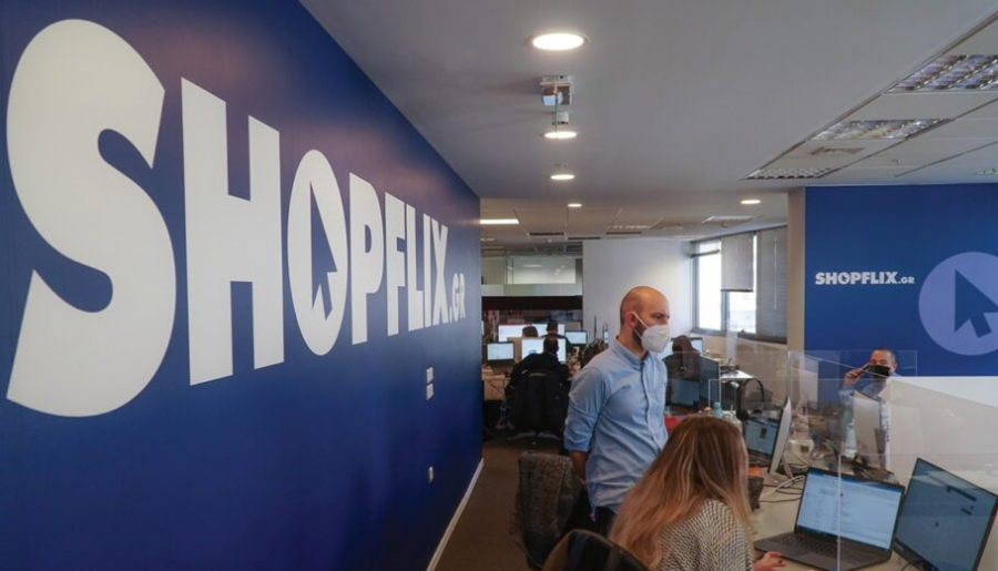 Shopflix.gr: Άλλοι έρχονται, άλλοι φεύγουν