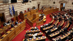 Βουλή: Συνεχίζεται για δεύτερη ημέρα η συζήτηση για τον προϋπολογισμό