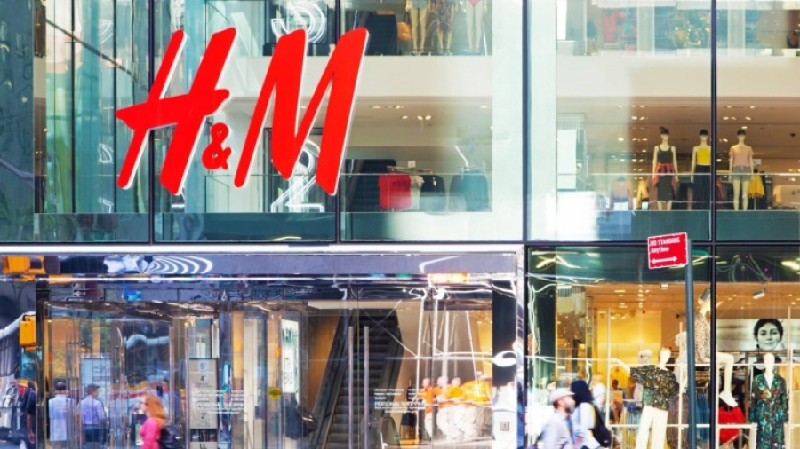 H&amp;M: Μεγάλη πτώση κερδών - Πλήγμα η αποχώρηση από τη Ρωσία και τα αυξημένα κόστη