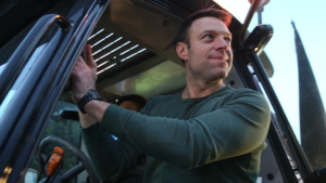 Κασσελάκης: "Αγρότες και καταναλωτές αγκομαχούν"