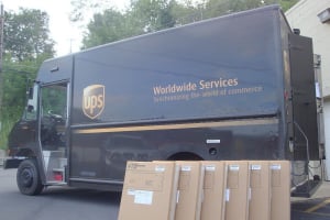 UPS: Αύξηση κερδών β&#039; τριμήνου λόγω της ανόδου του e-commerce