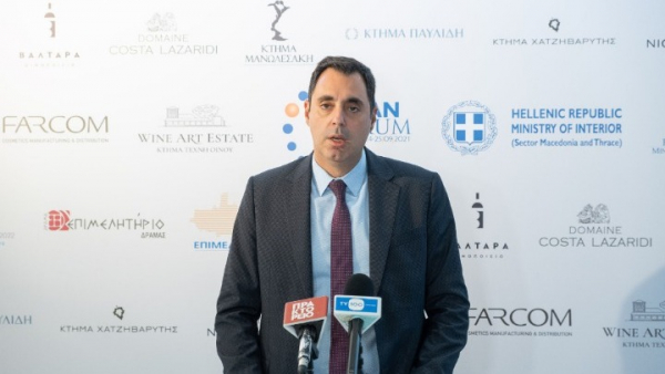 Σμυρλής: Η Ελλάδα κόμβος για μεγάλα Data Centers, με τον «East to Med Data Corridor»