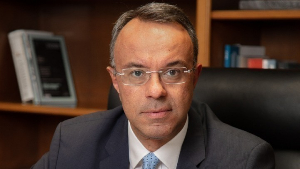 Σταϊκούρας: Καθηλωμένα λεωφορεία ξαναβγήκαν στους δρόμους της Θεσσαλονίκης