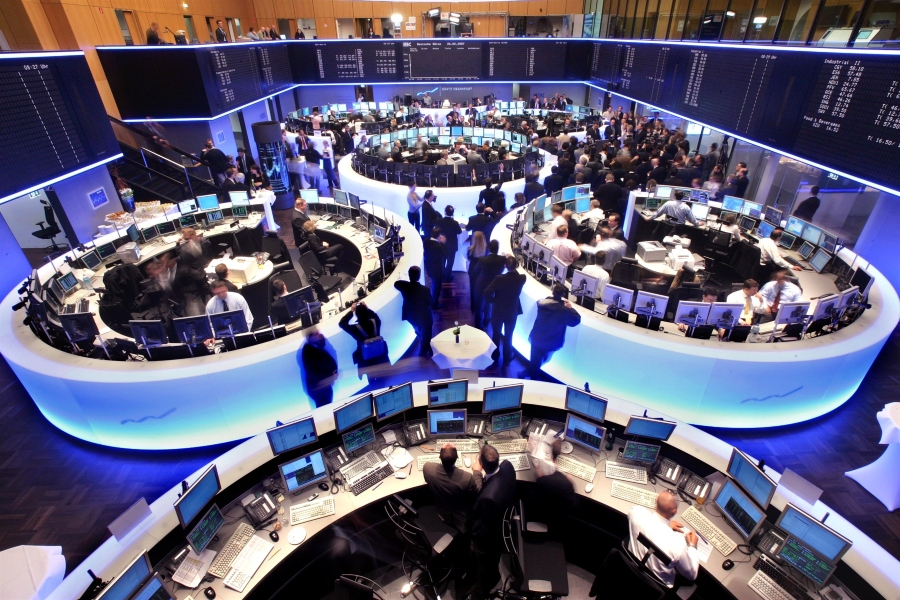 Ευρωπαϊκά χρηματιστήρια: Άνοδο καταγράφει ο δείκτης STOXX 600, πτώση για την Ισπανία