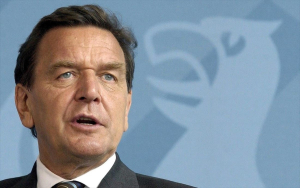 Γερμανία: Το SPD τιμά τα 60 χρόνια του Γκέρχαρντ Σρέντερ στο κόμμα