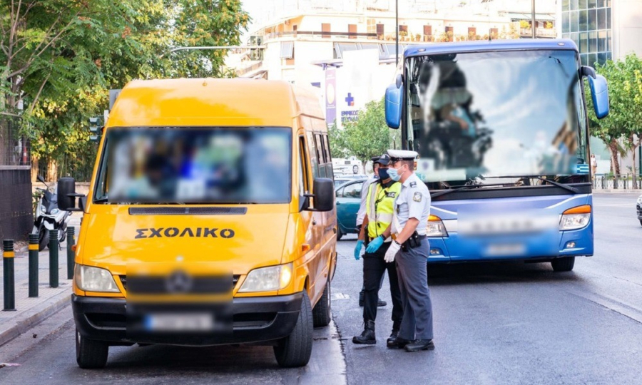 ΑΑΕΕ: Πρόστιμα 199.660 ευρώ σε οδικές μεταφορές και για αδήλωτη εργασία