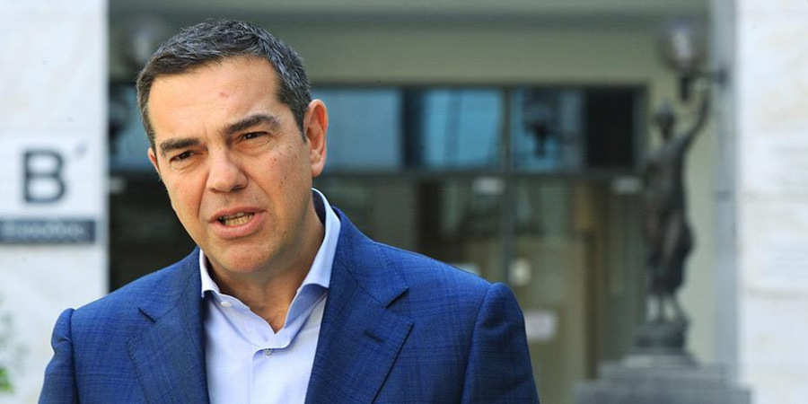 Αλ. Τσίπρας: Τα δημόσια νοσοκομεία καταρρέουν, το ΕΣΥ είναι υπό διάλυση