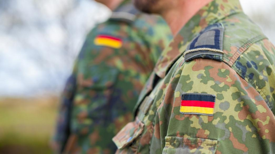 Γερμανία: Το υπουργικό συμβούλιο ενέκρινε νομοσχέδιο για εθελοντική στρατιωτική θητεία