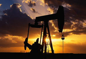 Ομάν: Πλεόνασμα 927 εκατ. δολαρίων εξαιτίας των αυξημένων τιμών πετρελαίου