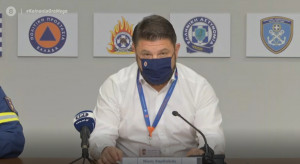 Χαρδαλιάς: Η φωτιά έχει κάψει πάνω από 40.000 στρέμματα στην Κορινθία (vid)