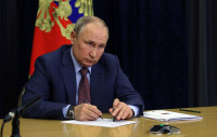 Ρωσία: Ο Πούτιν ελπίζει σε μια &quot;εποικοδομητική&quot; συνεργασία με τον νέο πρωθυπουργό του Ισραήλ
