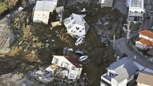 Ιαπωνία: Τσουνάμι ύψους τριών μέτρων έφθασε σε πυρηνικό σταθμό μετά τον σεισμό την Πρωτοχρονιά