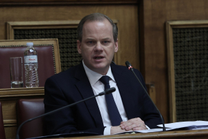 Καραμανλής: Στο τραπέζι όριο ταχύτητας 30 χλμ στις μεγάλες πόλεις