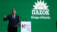 Νίκος Ανδρουλάκης στη ΔΕΘ: Φθηνότερη ενέργεια, κοινωνική κατοικία και σταδιακή επαναφορά 13ου μισθού και σύνταξης