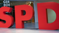 Το SPD ενέκρινε τη συμφωνία για συγκυβέρνηση με Πράσινους και FDP