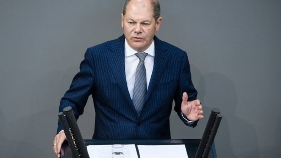 Εύσημα Σολτς στην Ελλάδα για την οικονομική ανάκαμψη και ανάπτυξη