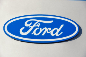 Ford: Σχεδιάζει περικοπές 3.000 θέσεων εργασίας, κυρίως στη Βόρεια Αμερική