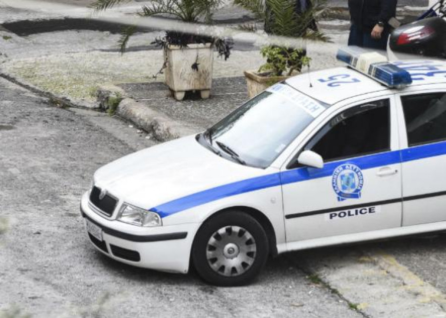 Βέροια: Γαμήλιο γλέντι με 50 άτομα κλήθηκε να διαλύσει η ΕΛΑΣ