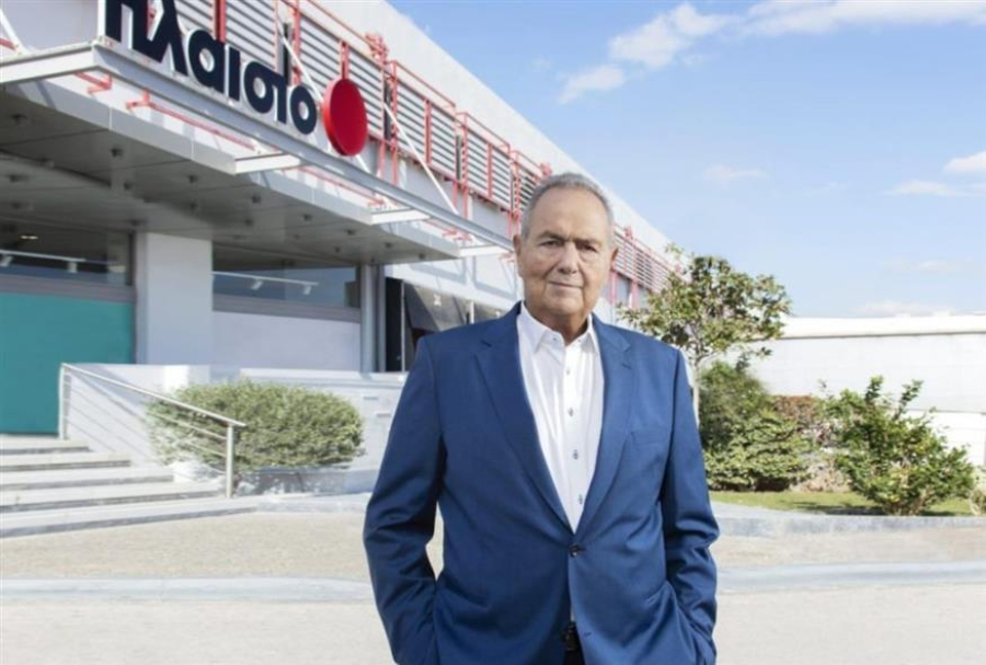 Πλαίσιο: Αποχαιρετά τον Γιώργο Γεράρδο