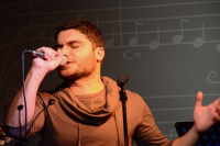 Eshop ιδρύουν ο τραγουδιστής Αλέξανδρος Μπελλές και ο πατέρας του Αριστείδης (πρώην Νηρεύς)