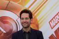 Lifestyle: Ο Πολ Ραντ αναδείχθηκε ο πιο σέξι άντρας για το 2021