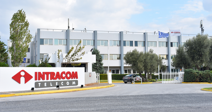 Intracom Telecom: Παρουσίασε τη νέα Dual-Band κεραία με εξυπνη ευθυγράμμιση δέσμης