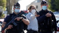 Γαλλία: Η κυβέρνηση δεσμεύεται στην επιβολή αυστηρότερων ποινών κάθειρξης για τους δράστες εγκλημάτων κατά αστυνομικών