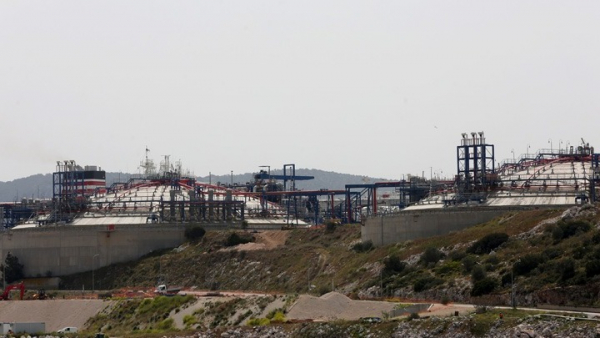 Μητσοτάκης: Επίσκεψη στις εγκαστάσεις LNG στη Ρεβυθούσα
