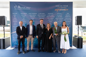 Από αριστερά: L-R Dean Smith, Chief Commercial Officer of D-Marin, Gyozo Lantos, Head of Mergers &amp; Acquisitions of D-Marin, Oliver Dörschuck, CEO of D-Marin, Paola Piovesana, Director of Punta Faro Marina, Mr Eugenio Piovesana, Greta Dus, Head of Commercial of Punta Faro Marina