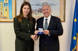 Συνάντηση Σ. Ζαχαράκη - Σ. Γκίκα για το δημογραφικό και τις κοινές πρωτοβουλίες στήριξης των νησιωτών