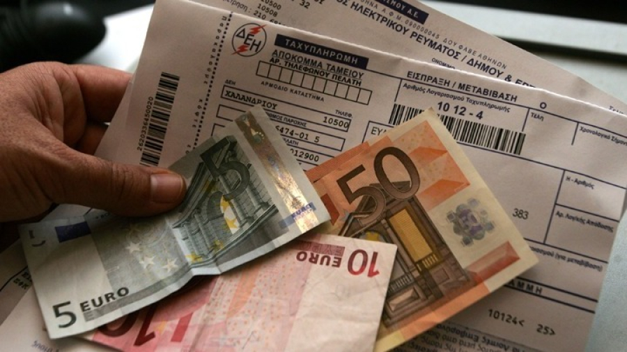 Μειωμένα τα τιμολόγια ρεύματος για τον Ιούνιο - Οι τιμές που ανακοίνωσαν οι πάροχοι