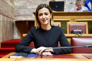 Ειρήνη Αγαπηδάκη: Ριζική ανανέωση των κανόνων υγιεινής στα σχολικά κυλικεία