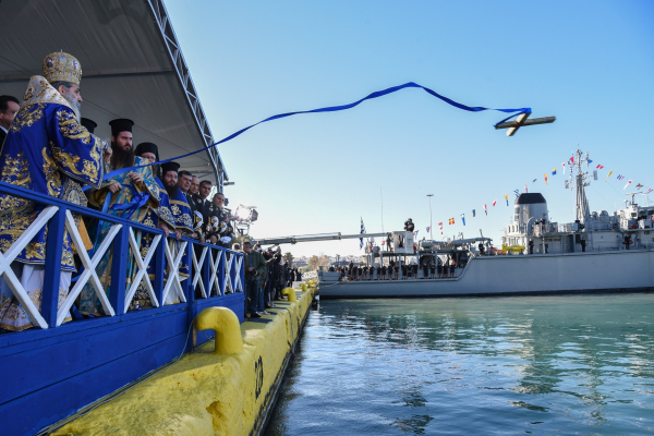 Οι κυκλοφοριακές ρυθμίσεις σε Αθήνα και Πειραιά λόγω του εορτασμού των Θεοφανείων