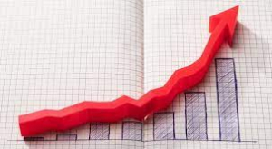 Προβλέψεις για υπεραπόδοση της ελληνικής οικονομίας το 2024 σε σχέση με την Ευρωζώνη