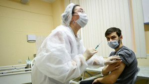 Ο Πούτιν ανακοίνωσε ότι εμβολιάσθηκαν περίπου 21,5 εκατομμύρια Ρώσοι πολίτες