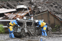 Ιαπωνία: Αναζήτηση επιζώντων στην πληγείσα πόλη Ατάμι